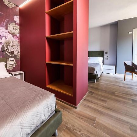 Vicolo Malavolta 7 Rooms And Suites ペダーゾ エクステリア 写真