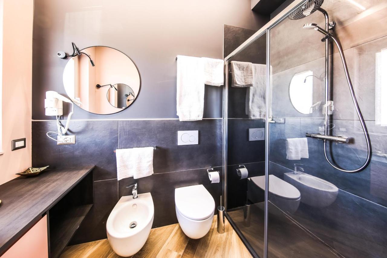 Vicolo Malavolta 7 Rooms And Suites ペダーゾ エクステリア 写真