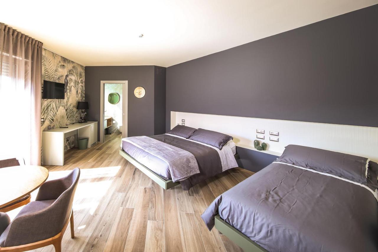 Vicolo Malavolta 7 Rooms And Suites ペダーゾ エクステリア 写真
