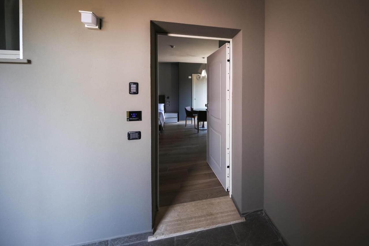 Vicolo Malavolta 7 Rooms And Suites ペダーゾ エクステリア 写真