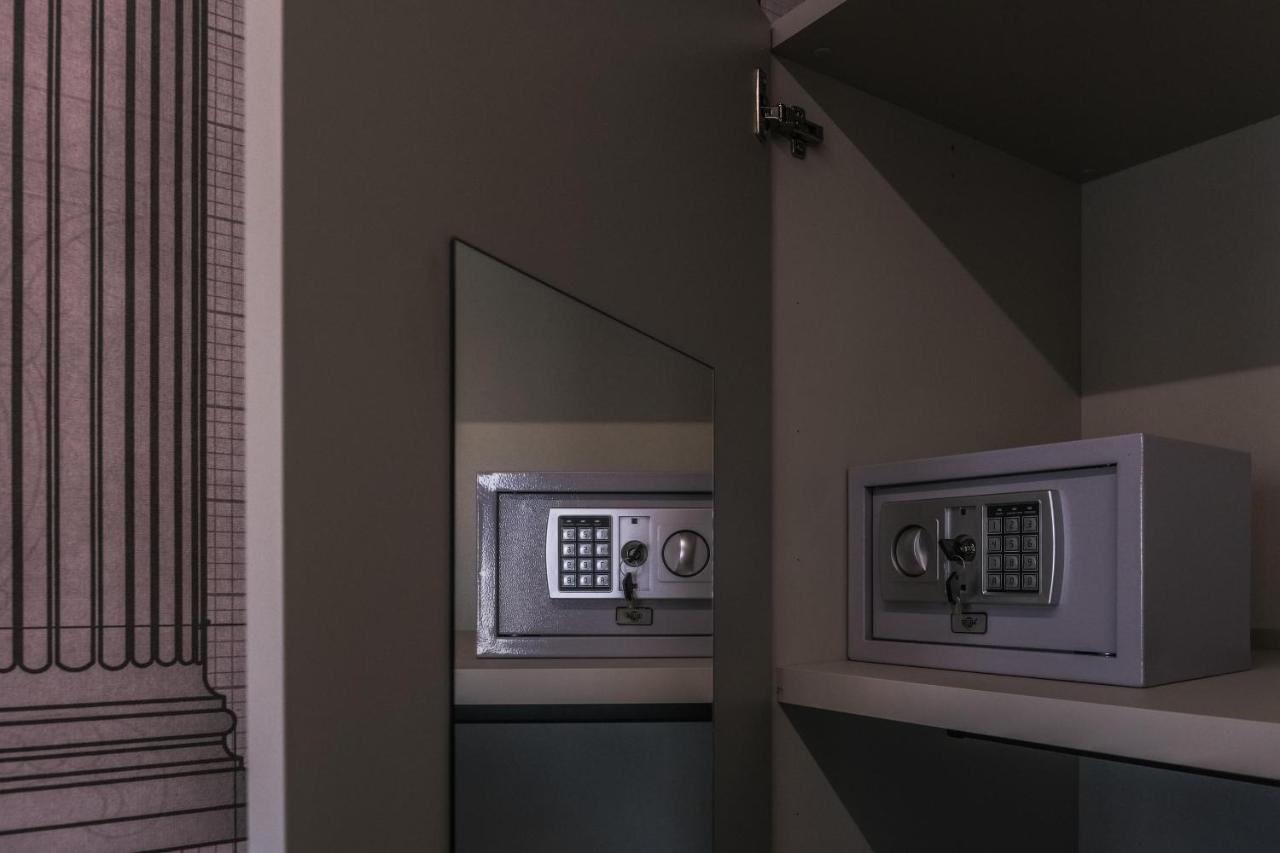 Vicolo Malavolta 7 Rooms And Suites ペダーゾ エクステリア 写真