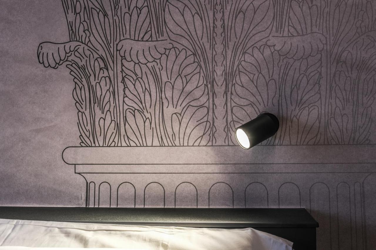 Vicolo Malavolta 7 Rooms And Suites ペダーゾ エクステリア 写真