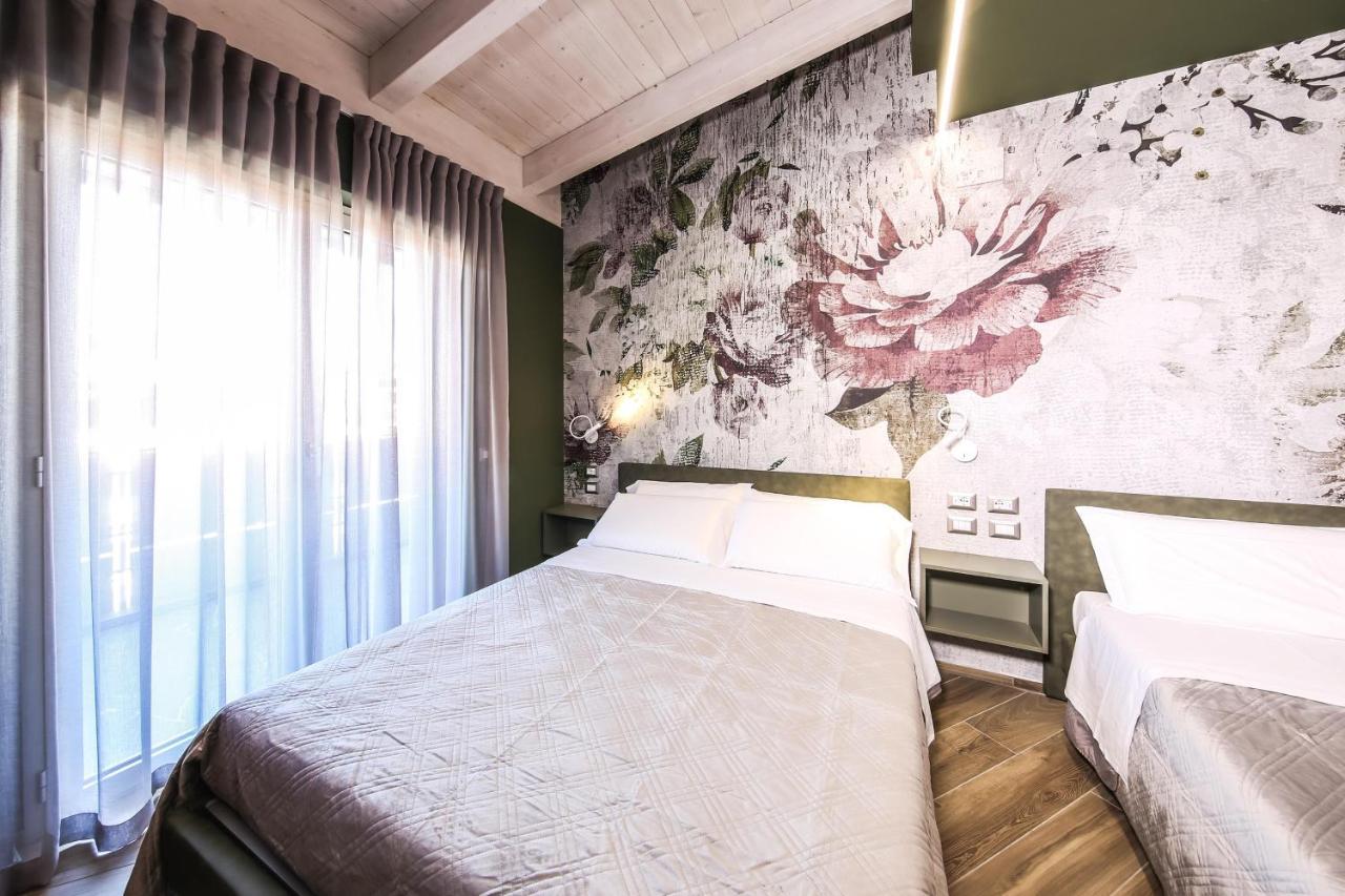 Vicolo Malavolta 7 Rooms And Suites ペダーゾ エクステリア 写真