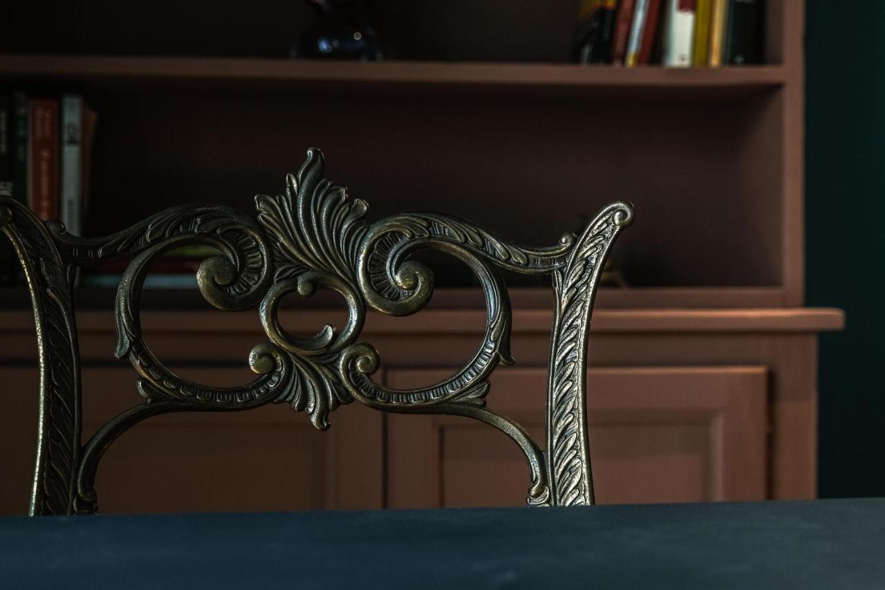 Vicolo Malavolta 7 Rooms And Suites ペダーゾ エクステリア 写真