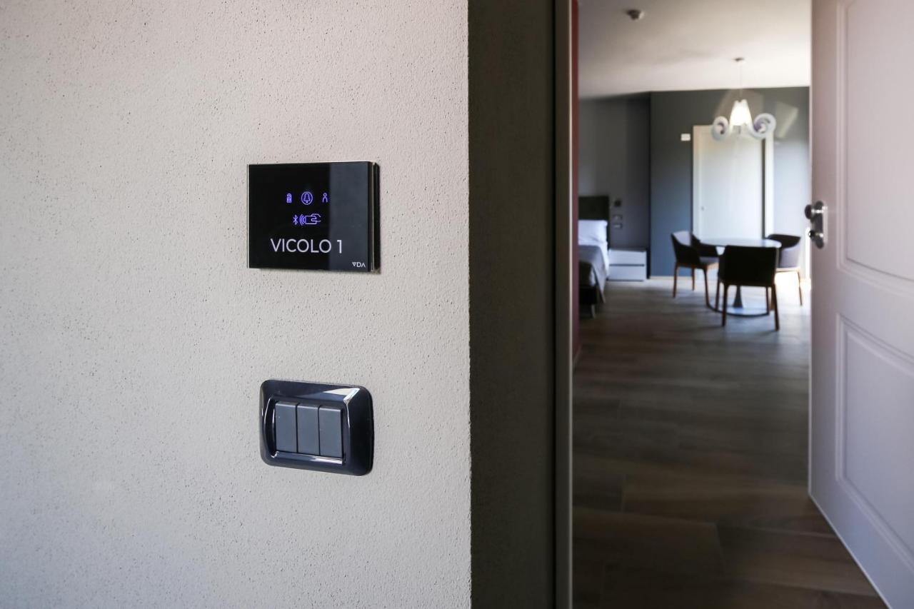 Vicolo Malavolta 7 Rooms And Suites ペダーゾ エクステリア 写真