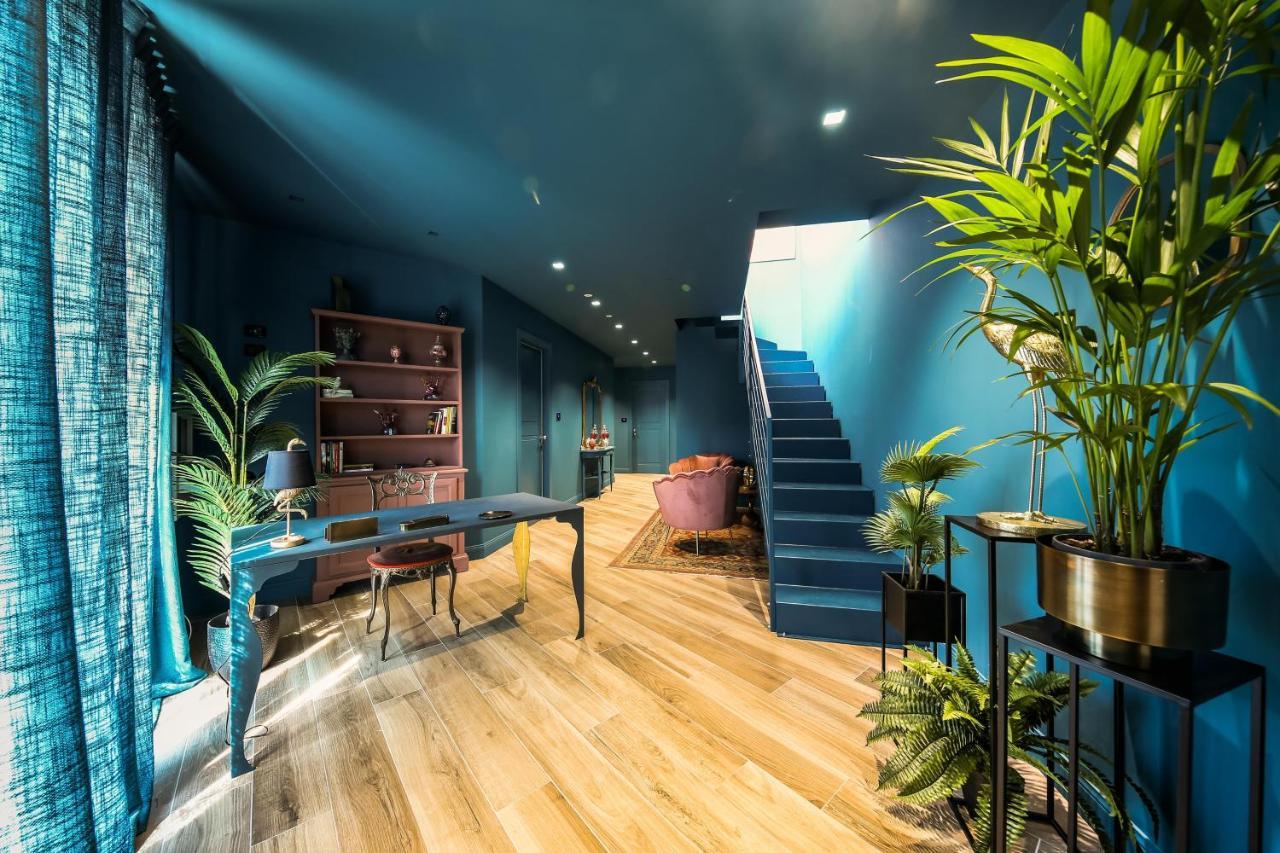 Vicolo Malavolta 7 Rooms And Suites ペダーゾ エクステリア 写真